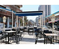 ¡Oportunidad para inversores! Local comercial con terraza alquilado.