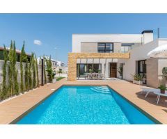 Chalet en Venta en Rojales, Alicante