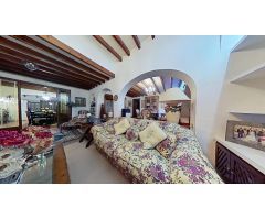Chalet exclusivo en Maitino, Elche: amplitud, confort y entorno natural
