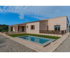Chalet independiente con piscina rodeado de naturaleza