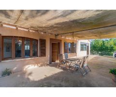 Finca rústica con licencia vacacional en Manacor.