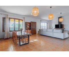 Finca rústica con licencia vacacional en Manacor.