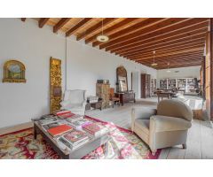 Exclusiva casa señorial en el centro de Porreres