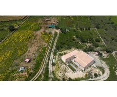 Finca de obra nueva en Llucmajor en entorno natural