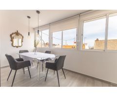 PRECIOSO DUPLEX - ATICO, LISTO PARA VIVIR EN UNA ZONA TRANQUILA Y A UN PASO DEL MAR