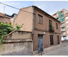 Edificio antiguo para rehabilitar con nueva construcción