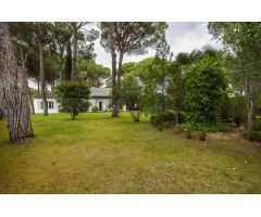 Villa de Lujo en Venta en Villanueva de la Cañada, Madrid