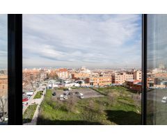 Amplia nave en Carabanchel Alto