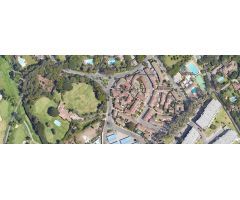Plazas de garaje de 33 m²  con trastero en la urbanización Pueblo de Guadalmina
