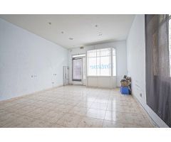 Local comercial en Alquiler en Navalcarnero, Madrid
