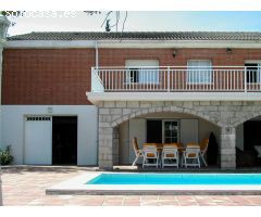 ^**^ PRECIOSO CHALET INDIVIDUAL DE MAS DE 350 M2 CONSTRUIDOS, EN PARCELA DE 1.100 M2 CON PISCINA^**^