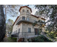 ^**^ESPECTACULAR PALACETE EN TORRELODONES, MAS DE 500M2 CONSTRUIDOS EN PARCELA SEGREGABLE ^**^ Este