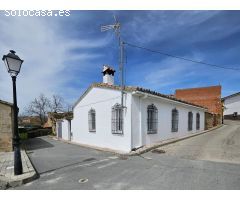 ^**^ENCANTADOR CHALET CON ALMA RURAL EN VILLAMANTILLA, MADRID^**^ Descubre este precioso chalet pare