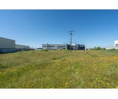 ¡OPORTUNIDAD INVERSORES Y EMPRESAS! Parcela Urbana de 2.627 m² Frente al Núcleo Urbano Ubicación pri