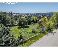 ^**^FABULOSA PARCELA URBANA DE MÁS DE 2.000 M² EN BERZOSILLA, TORRELODONES^**^ Ideal para construir