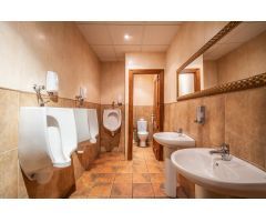 ^**^NAVE COMERCIAL DE 270 M2 CON ALTAS PRESTACIONES EN ZONA ESTRATÉGICA DE MADRID^**^ Increíble opor