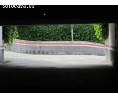 Garaje en Alquiler en Madrid de las Caderechas, Madrid