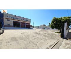 NAVE INDUSTRIAL 1263M² EN POLÍGONO EL PORTAL, JEREZ - VERSÁTIL Y AMPLIA