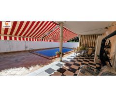 Chalet Independiente con piscina en El Altillo, Jerez de la Frontera – Espacio, Confort y Ubicación
