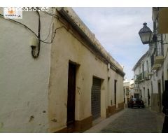 Oportunidad Única: Casa-solar con Enorme Potencial en Jerez de la Frontera
