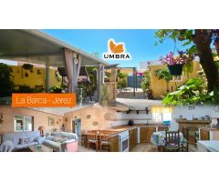 CASA ADOSADA | PLANTA BAJA | AMPLIO PATIO | 3 HAB | 2 SALONES | 130m² | AZOTEA | TRASTERO | LA BARCA