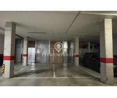 Parking amplio en Pza. Portal de Sitges de Vilanova i la Geltrú