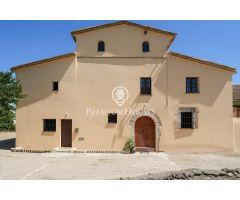 Masia con viñedos en Alt Penedés