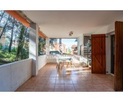 Casa en La Mora con gran parcela