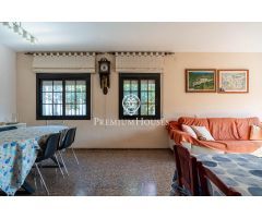 Casa independiente con piscina en Mas Alba