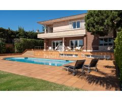 Casa independiente con vistas en L Aragai