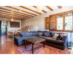Casa con jardín y piscina en Prenafeta