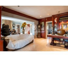 Casa con jardín y piscina en Montmar