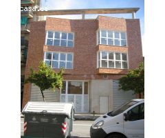 Local comercial en Alquiler en Valencia de las Torres, Valencia