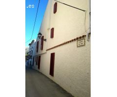 Se vende casa de pueblo REFORMADA en GORGA