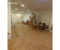Se alquila amplio local en Alcoy - Zona Santa Rosa