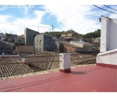 Casa adosada en venta en el centro de Cocentaina.