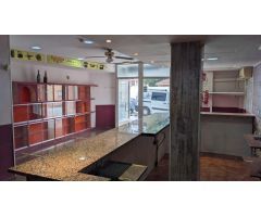 Local comercial + altillo independiente (estilo vivienda) en la Zona Norte de Alcoy