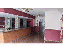 Local comercial + altillo independiente (estilo vivienda) en la Zona Norte de Alcoy