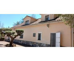 Chalet en venta Gayanes