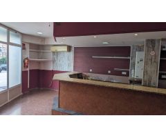 Local comercial + altillo independiente (estilo vivienda) en la Zona Norte de Alcoy