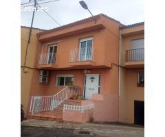 CASA ADOSADA EN COCENTAINA-Barrio San Hipólito