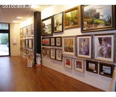Se vende local en Complejo Comercial Gormaig