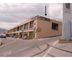 Se vende local en Complejo Comercial Gormaig
