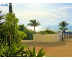 Se vende Villa de Lujo 1º línea de mediterráneo y 1º línea de Mar Menor