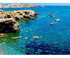 Venta de chalet en Cala Flores en primerísima línea de Mar Mediterráneo
