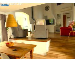 Venta de chalet con 700 m2 de parcela y piscina en Cabo de Palos