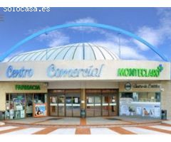 Se alquila local en centro comercial Monte Claro de Pozuelo