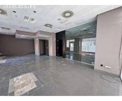 Local en venta en Boadilla del Monte.