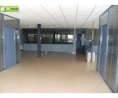 NAVE INDUSTRIAL  CON AMPLIAS OFICINAS TECNICAS EN VENTA