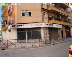LOCAL EN VENTA A PIE DE CALLE 246 M2